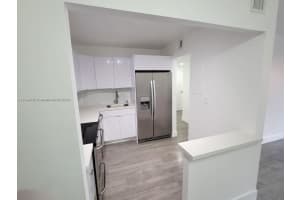 5201 NW 7th St, Miami, FL 33126, Sold 10/08/24
