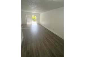 5201 NW 7th St, Miami, FL 33126, Sold 10/08/24