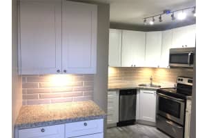 3075 Nw 7th St 401 Miami, FL 33125 - MLS#A11644808