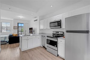 4100 SW 64th Ave Unit 206, Davie, FL 33314, Sold 11/08/24