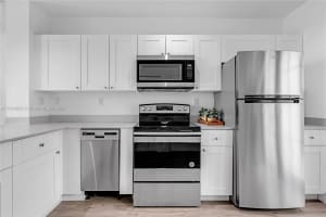 4100 SW 64th Ave Unit 206, Davie, FL 33314, Sold 11/08/24