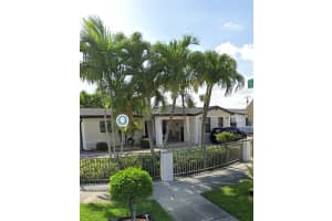 5600 W 9th Ln, Hialeah, FL 33012, Sold 12/06/24