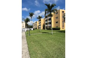 202 SE 10th St APT 308, Dania Beach, FL 33004, Sold 11/26/24