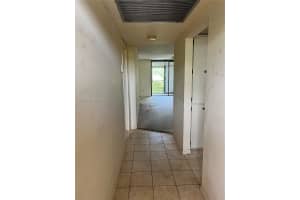 1001 Colony Point Cir APT 419, Pembroke Pines, FL 33026, Sold 12/09/24