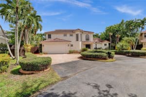 15591 SW 42nd Ln, Miami, FL 33185, Sold 10/25/24