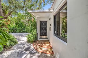 379 NE 86th St, El Portal, FL 33138, Sold 09/24/24