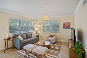 1800 Meridian Ave APT 5, Miami Beach, FL 33139, Sold 11/18/24