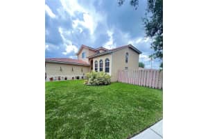 14422 N Royal Cove Cir Davie, FL 33325 - MLS#A11645346