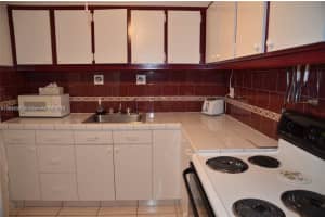1395 NE 167th St APT 314, Miami, FL 33162, Sold 01/10/25