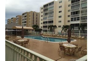 232 NE 12th Ave APT 108, Hallandale Beach, FL 33009, Sold 10/18/24