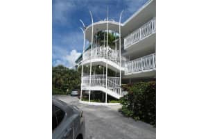 1155 103rd St APT 2B, Bay Harbor Islands, FL 33154, Sold 06/10/25