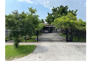 1734 NW 18th St, Miami, FL 33125, Sold 12/19/24