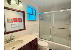 1201 Hillcrest Ct APT 105, Hollywood, FL 33021, Sold 03/05/25