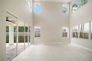 11152 NW 78th St, Miami, FL 33178, Sold 10/11/24