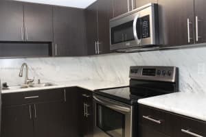 7000 NW 186th St Apt 4-218, Hialeah, FL 33015, Sold 11/22/24