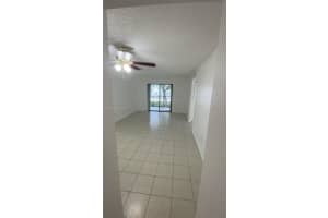 9720 Hammocks Blvd Apt 204-37, Miami, FL 33196, Sold 10/18/24