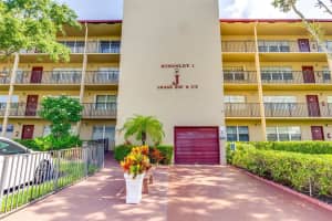 13455 SW 9th Ct, Pembroke Pines, FL 33027, Sold 09/27/24