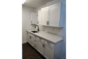 600 NW 32nd Pl, Miami, FL 33125, Sold 10/07/24