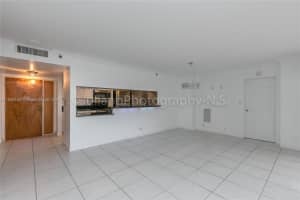 7601 E Treasure Dr APT 824, North Bay Village, FL 33141, - MLS#A11646140