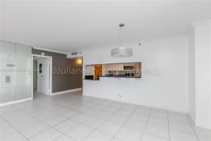 7601 E Treasure Dr APT 824, North Bay Village, FL 33141, - MLS#A11646140