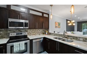 17800 NW 73rd Ave Apt 102-21, Hialeah, FL 33015, - MLS#A11646149