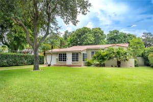 1065 NE 120th St, Biscayne Park, FL 33161, Sold 10/25/24