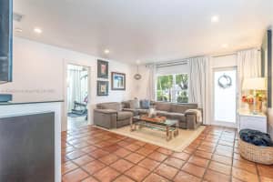5464 NE 3rd Ter., Fort Lauderdale, FL 33334, Sold 10/16/24