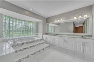 20980 SW 246th St, Homestead, FL 33031, Sold 11/21/24
