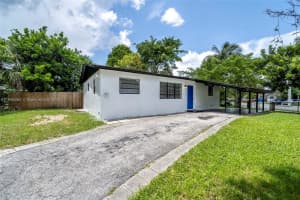 6460 SW 19th St, Pompano Beach, FL 33068, Sold 10/02/24