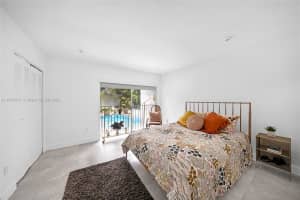 7801 NE 4th Ct APT 115, Miami, FL 33138, Sold 01/30/25