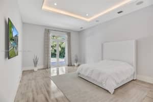 7225 SW 79th Terrace, South Miami, FL 33143, Sold 04/11/25