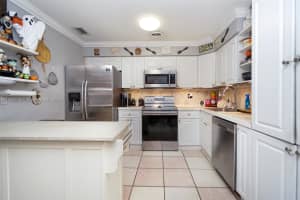 18400 NE 7th Ct, Miami, FL 33179, - MLS#A11646419