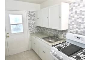 20275 NE 2nd Ave APT 8, Miami, FL 33179, Sold 02/21/25