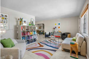 7924 SW 19th St, Miami, FL 33155, Sold 12/03/24