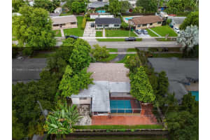 3310 SW 92nd Ct, Miami, FL 33165, Sold 09/30/24