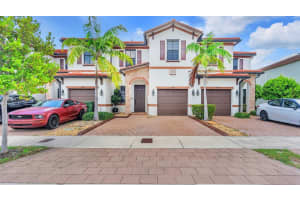 3457 W 104th Terrace, Hialeah, FL 33018, Sold 11/27/24