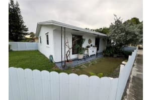 1450 N 28th Ave, Hollywood, FL 33020, Sold 12/03/24