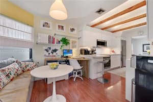 10102 NW 52nd Terrace, Doral, FL 33178, Sold 01/24/25