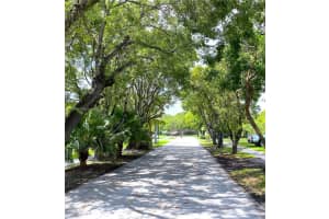18930 SW 89th Ct, Cutler Bay, FL 33157, Sold 10/24/24
