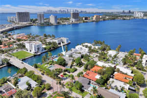 1020 S Shore Dr, Miami Beach, FL 33141, - MLS#A11646801