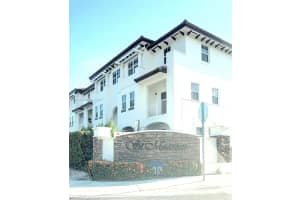 8620 NW 97th Ave APT 207, Medley, FL 33178, Sold 12/20/24