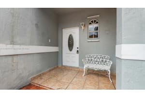 7211 W 24th Ave APT 2213, Hialeah, FL 33016, Sold 11/21/24