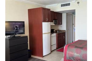 19201 Collins Ave #445, Sunny Isles Beach, FL 33160, Sold 06/27/25