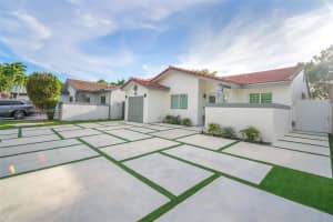 10052 SW 147th Pl, Miami, FL 33196, Sold 10/21/24