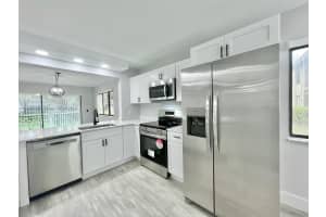 5674 Fairway Park Dr APT 104, Boynton Beach, FL 33437, Sold 11/15/24