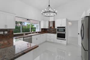 15625 SW 78th Pl, Palmetto Bay, FL 33157, Sold 11/22/24