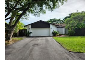 10940 SW 135th Ct Cir, Miami, FL 33186, Sold 10/02/24