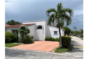 462 SW 87th Ct, Miami, FL 33174, Sold 10/17/24