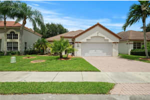 9237 Magnolia Ct, Davie, FL 33328, Sold 01/24/25