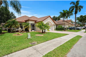 9237 Magnolia Ct, Davie, FL 33328, Sold 01/24/25